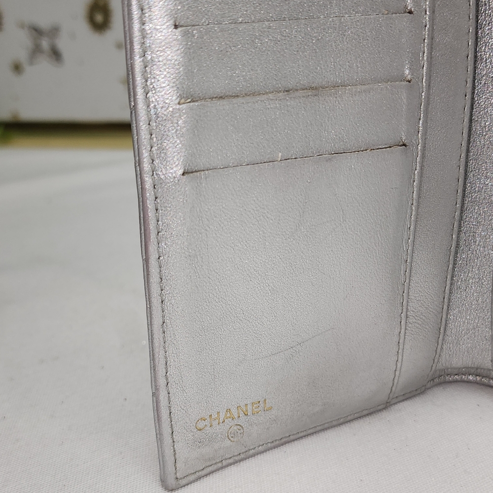 Authentic Chanel Timeless/Classique Matelasse Lam… - image 8